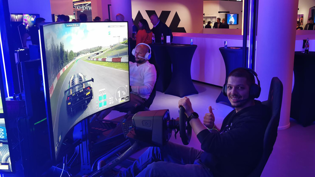 Logitech G Pro Racing Wheel: Lenkrad für Gamer