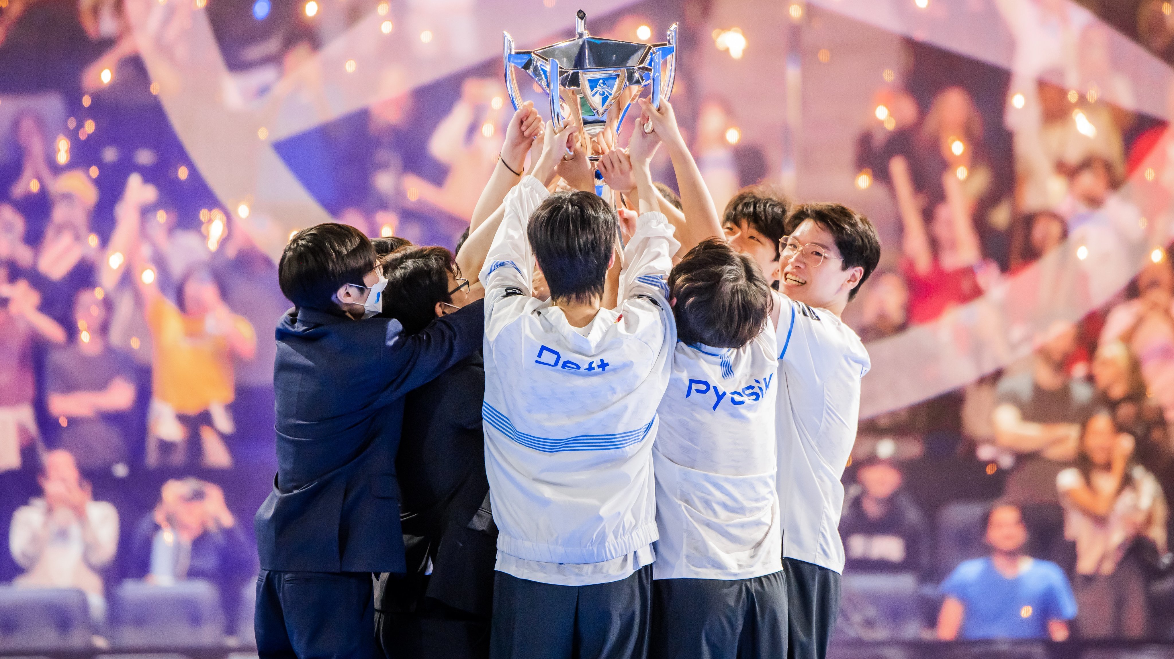 League of Legends WeltmeisterWechsel in der LCK COMPUTER BILD