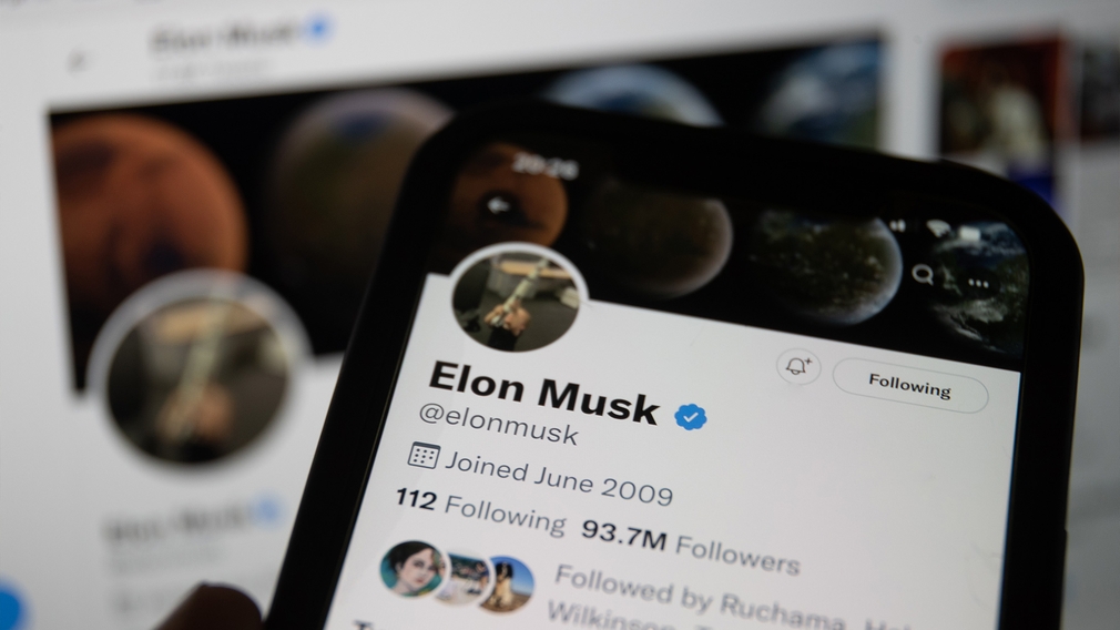 Twitter: Elon Musk ledert gegen Apple