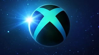 Xbox-Logo vor dunklem Hintergrund.