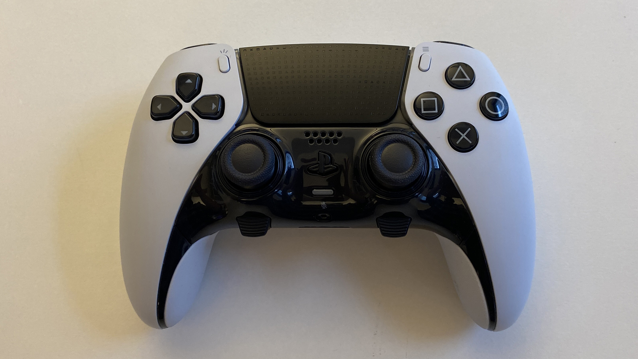 Sony DualSense Edge im Praxistest: Überzeugt der Pro-Controller für die PlayStation 5?