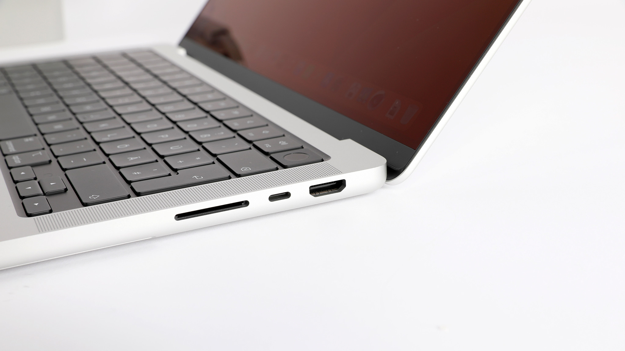 Apple MacBook Pro 14 Zoll 2023 Test Des Profi Notebooks COMPUTER BILD Apple MacBook Pro 14 Zoll 2023 Test Des Profi Notebooks COMPUTER BILD