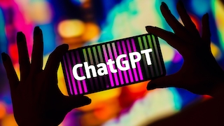 ChatGPT-Logo auf einem Handy
