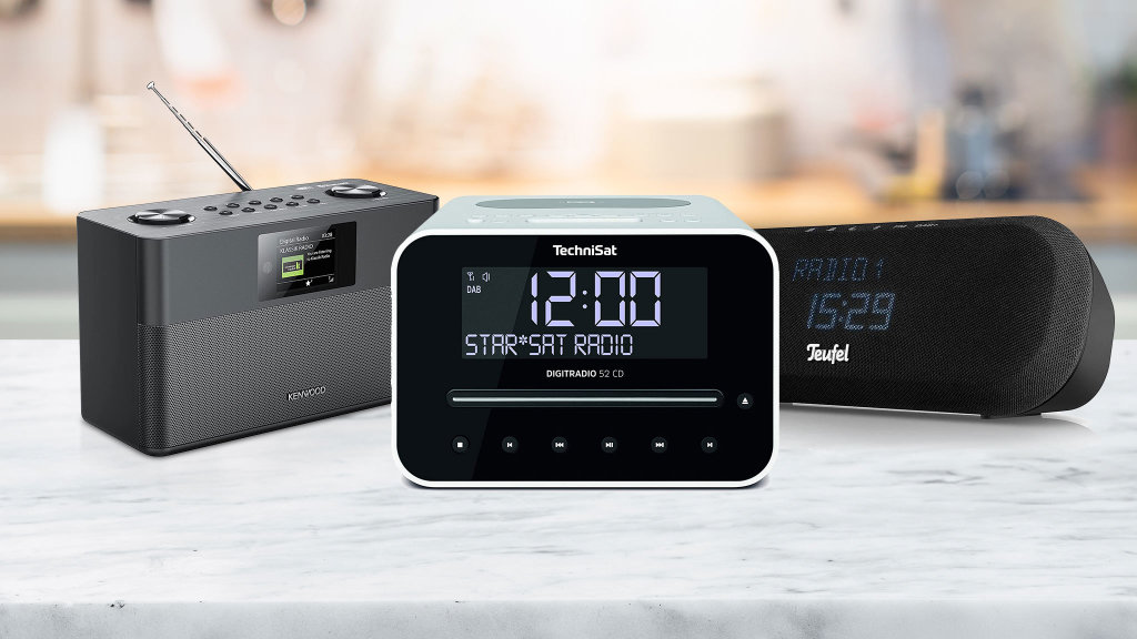 iStock.com/HAKINMHAN, TechniSat, Teufel, Kenwood