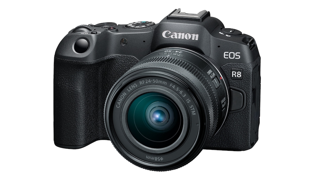 Canon EOS R8 mit RF 24-50mm f4.5-6.3 IS STM