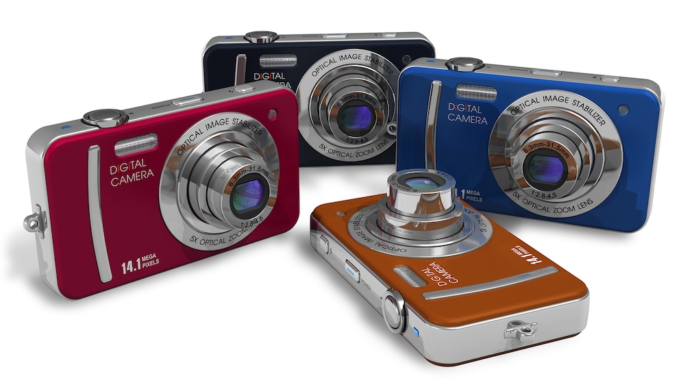 Digitale Kompaktkameras: Die 2000er sind zurück! Ob Nikon, Sony, Canon oder Samsung: Dank der Generation Z sind digitale Kompaktkameras nach 20 Jahren wieder in Mode.