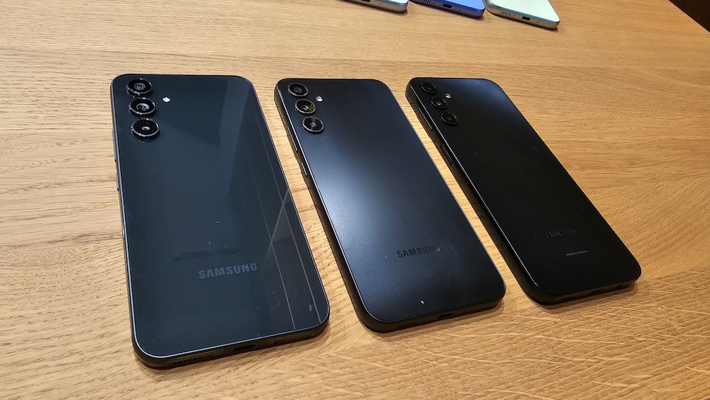 Blick auf die Rückseite: Galaxy A54, A34, A14