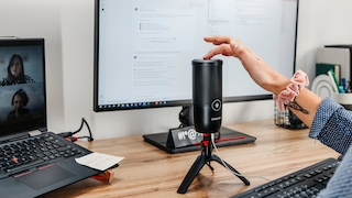 PC-Mikrofone mit USB-Anschluss eignen sich perfekt für Podcasts.