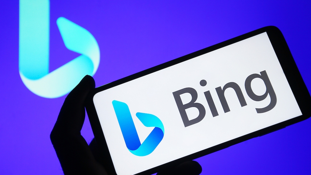 Bing-Logo auf Handy-Bildschirm