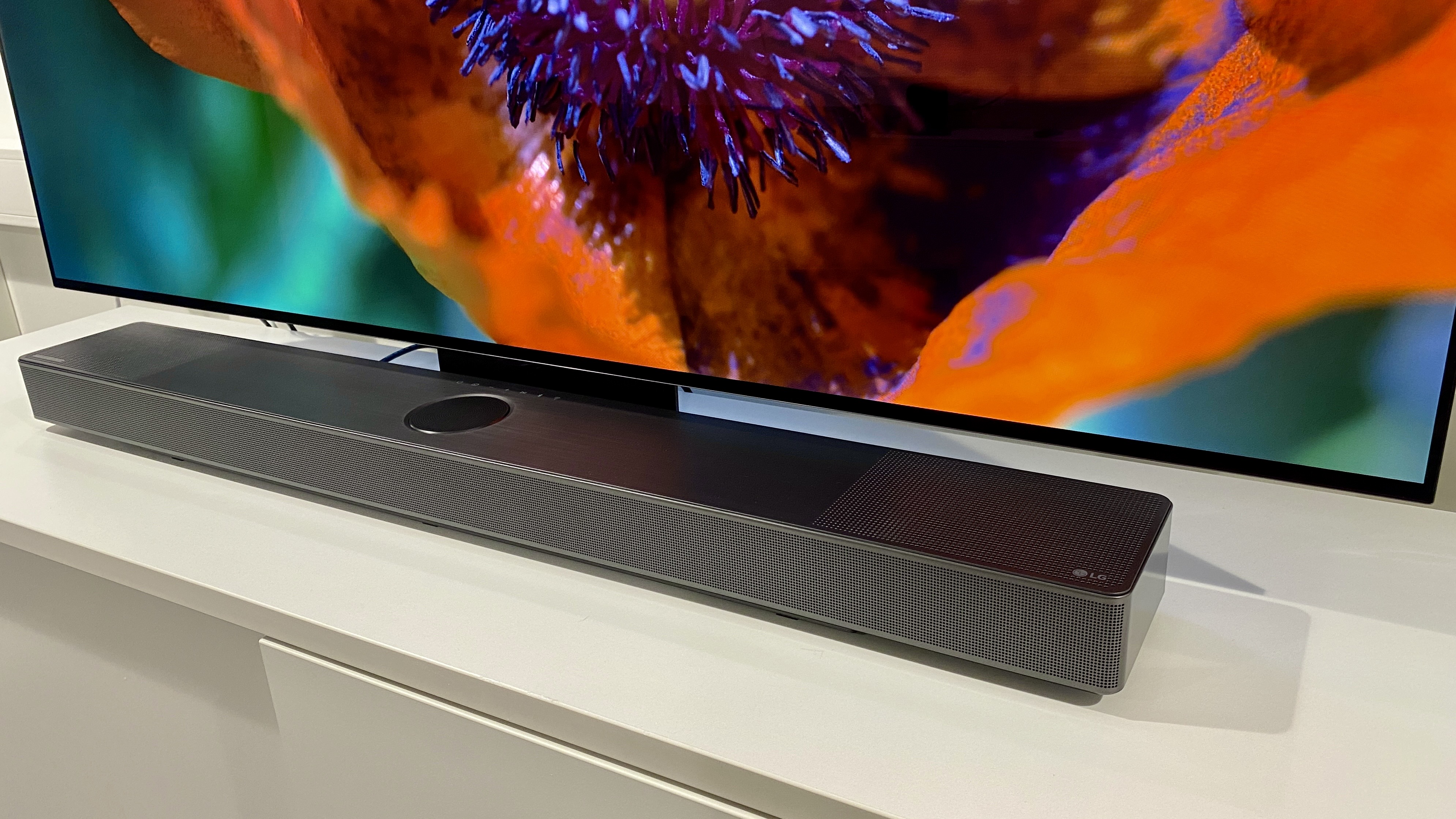 LG DSC9S im Test: Die beste Soundbar für LG-OLED-Fernseher - COMPUTER BILD