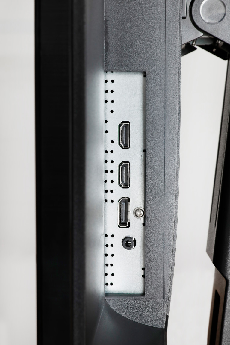 Acer BL280 im Test: Gut verarbeiteter Office-Monitor mit 28 Zoll Mit zweifach HDMI, DisplayPort und Audioausgang sind die nötigsten Anschlüsse vorhanden. 