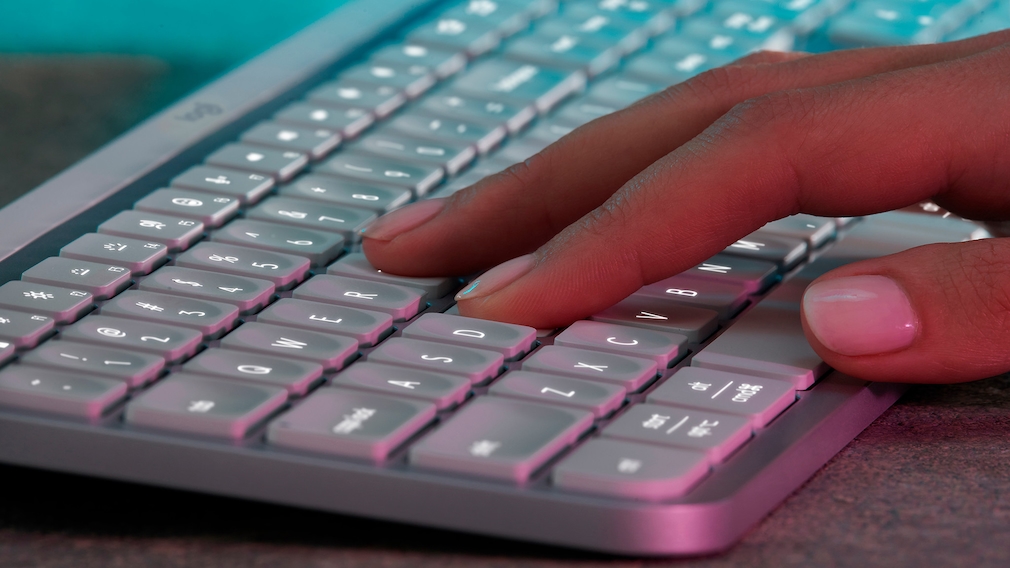 Logitech MX Anywhere S3 und Keys S vorgestellt:Tastaturbeleuchtung