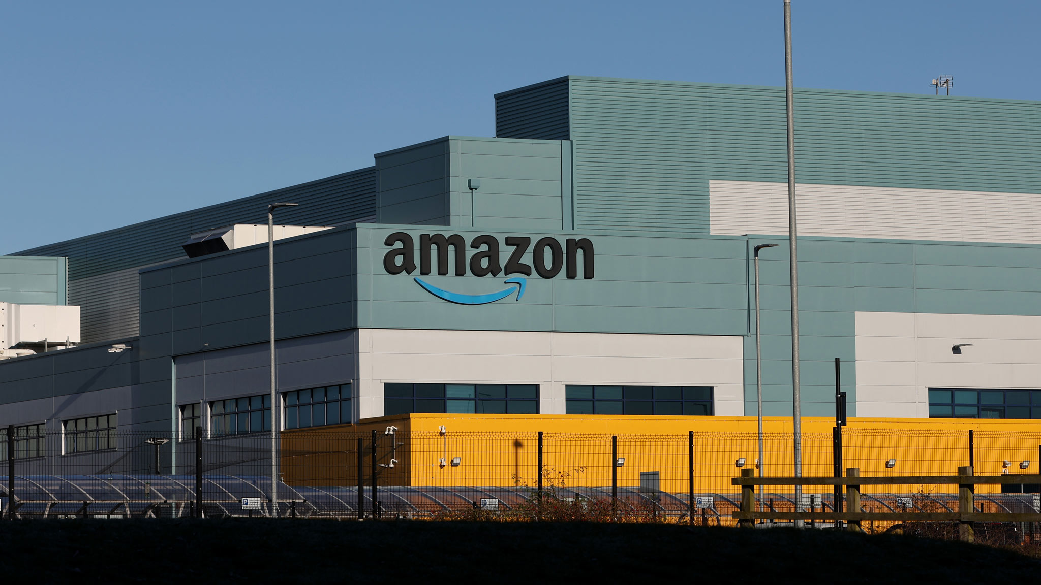 Amazon Klage gegen härtere Wettbewerbskontrolle COMPUTER BILD