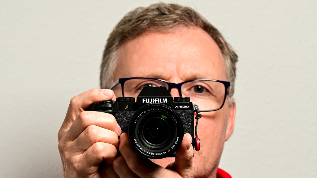 Fujifilm X-S20: Test der kompakten Systemkamera