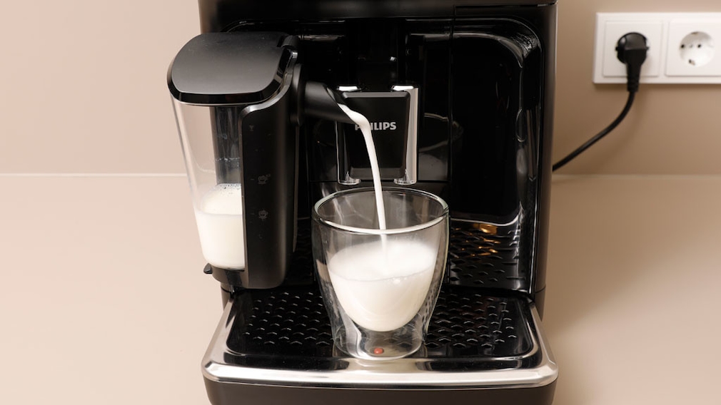 Philips EP2231/40 LatteGo 2200 Series Test Kaffeevollautomat - COMPUTER ...