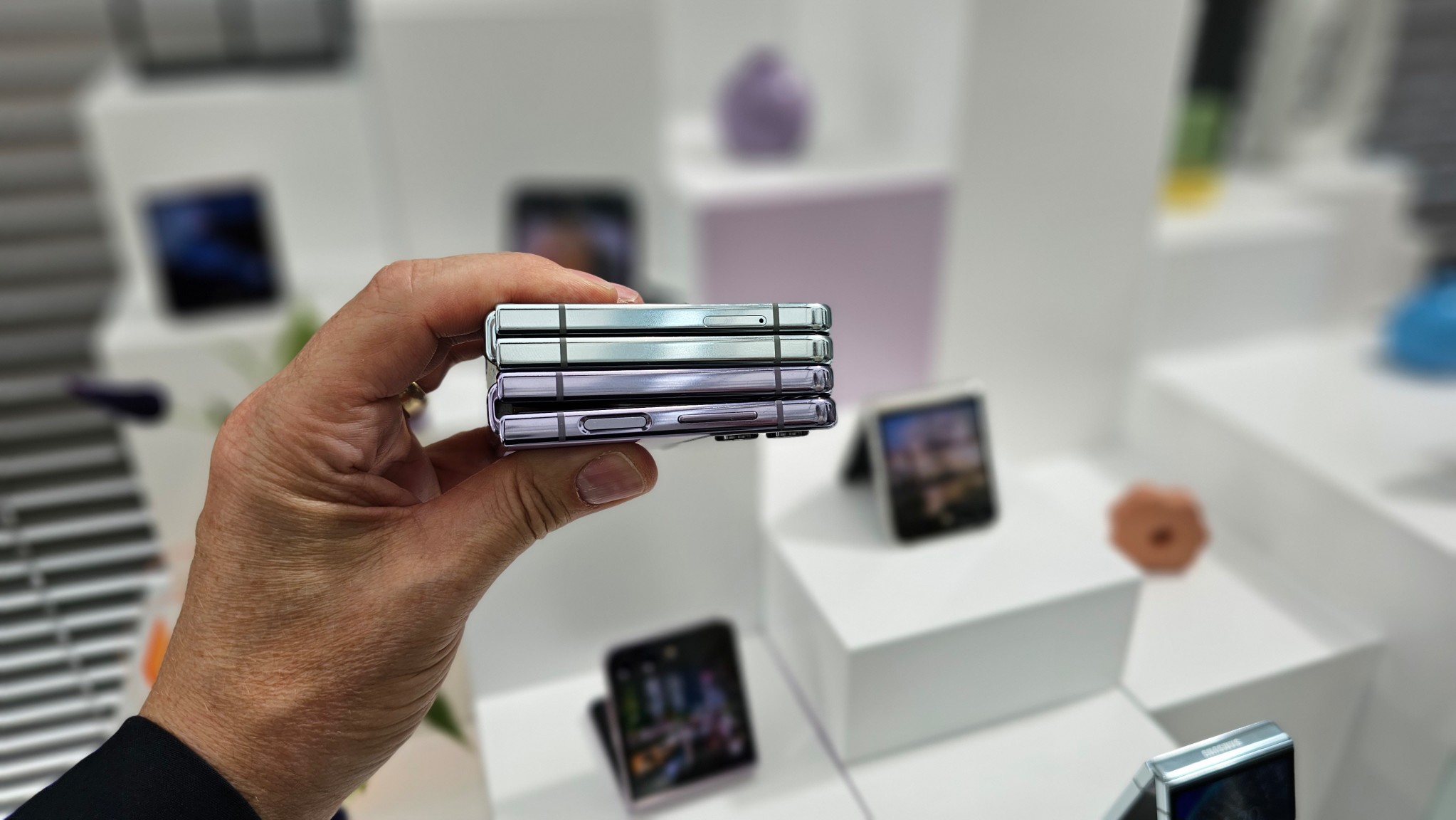 wird Falthandy Samsungs Galaxy - kleinstes Z COMPUTER Test: im 5 Flip BILD erwachsen
