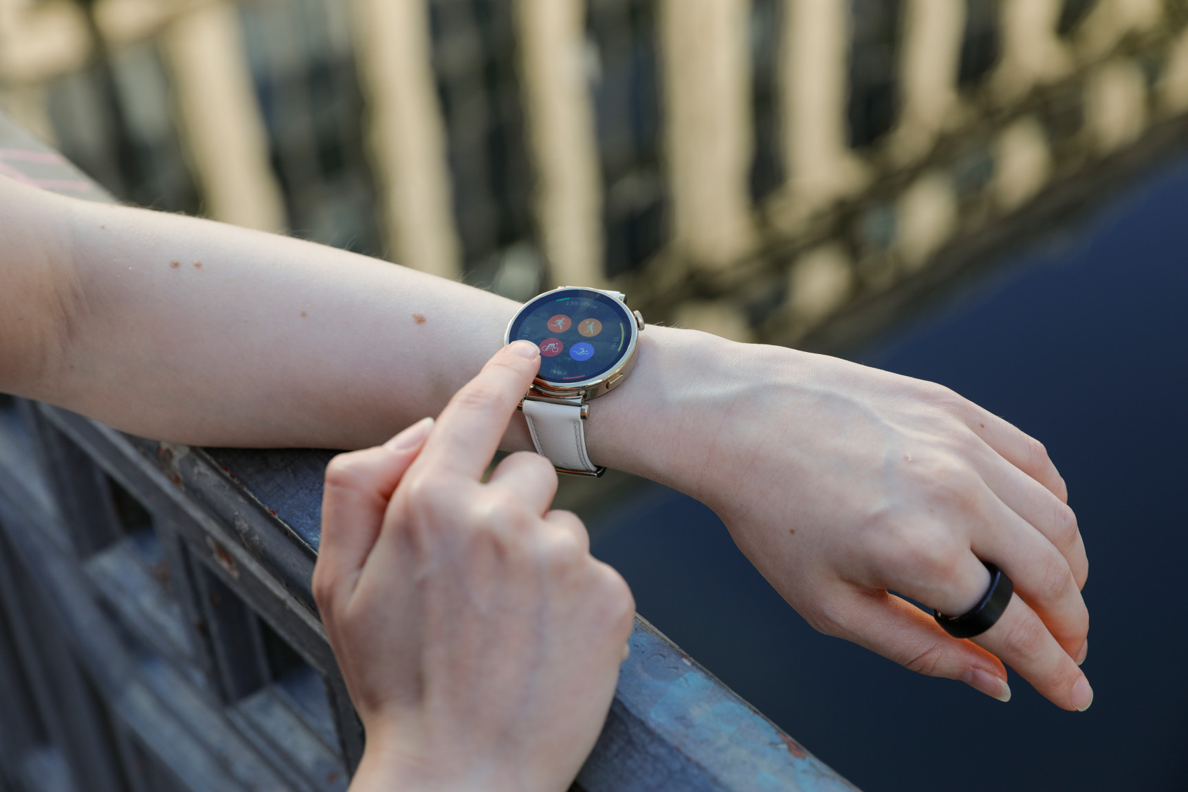 Huawei Watch GT 4 im Test Mehr als nur ein edler Look COMPUTER BILD