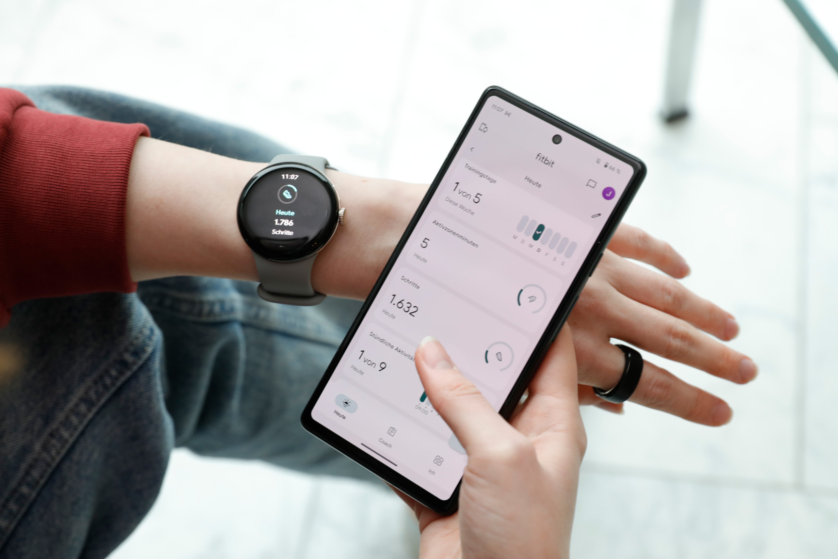 Samsung galaxy watch google pixel 2 on sale