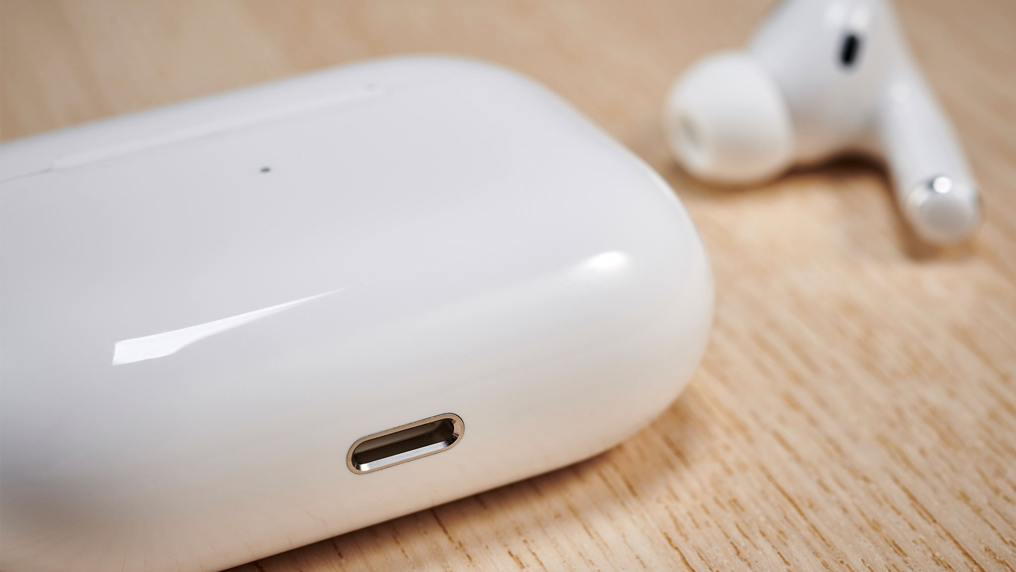 Dank iOS 18 Apples AirPods Pro schon bald als Hörgerät? COMPUTER BILD