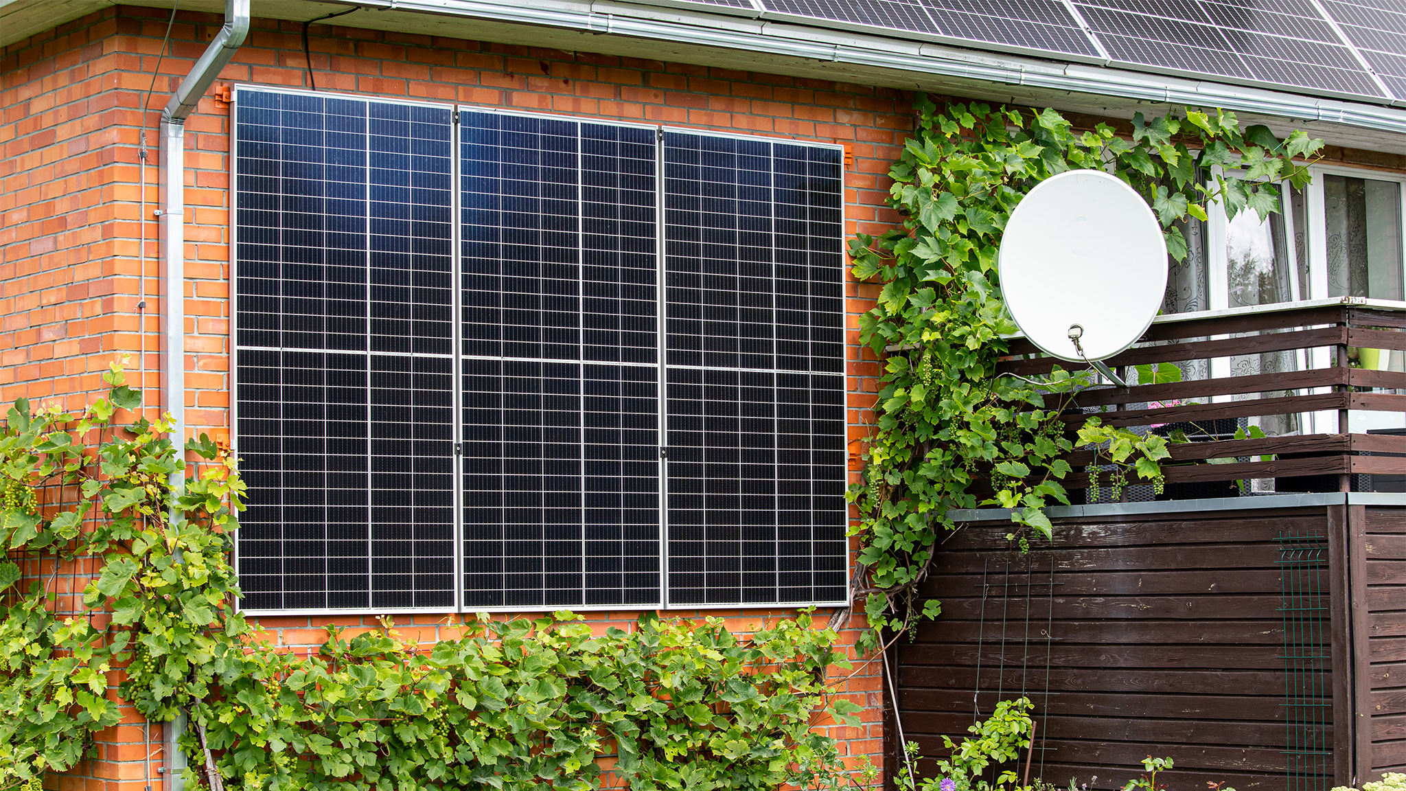 Photovoltaik an der Hauswand – so sinnvoll ist es
