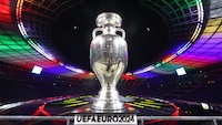 Euro 2024, Pokal im Olympiastadion Berlin