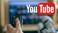Fernseher, Fernbedienung und YouTube-Logo