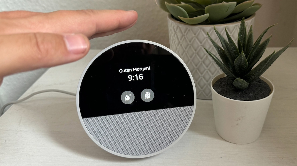 Echo Spot im Test Der AlexaWecker ist zurück! COMPUTER BILD