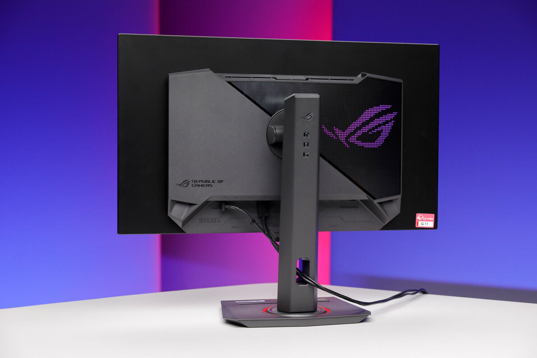 Asus ROG STRIX OLED XG27AQDMG im Test: Der erste glossy