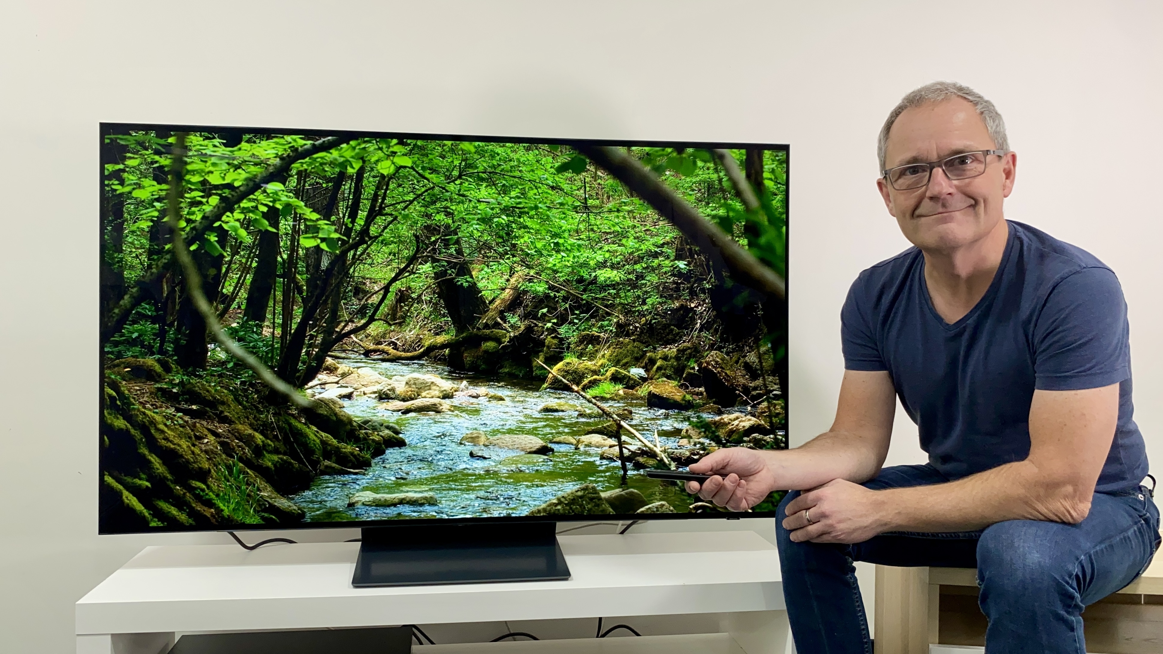 Der-neue-Samsung-S90D-erweist-sich-im-Fernseher-Test-als-Geheimtipp