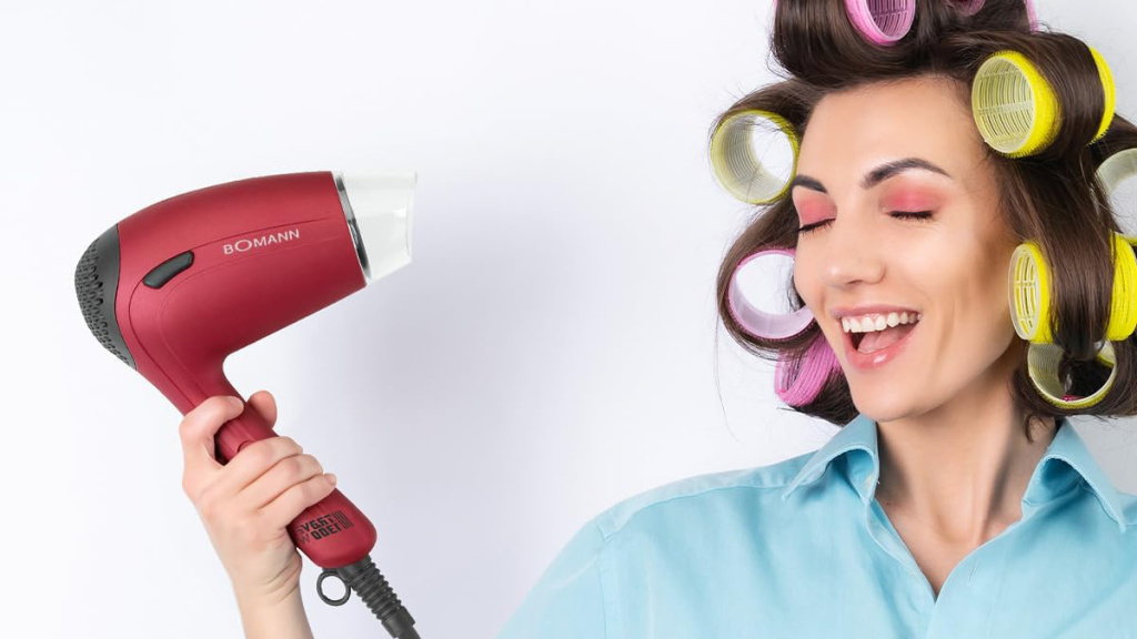 Reisehaartrockner im Vergleich 2025: Der perfekte Begleiter für unterwegs