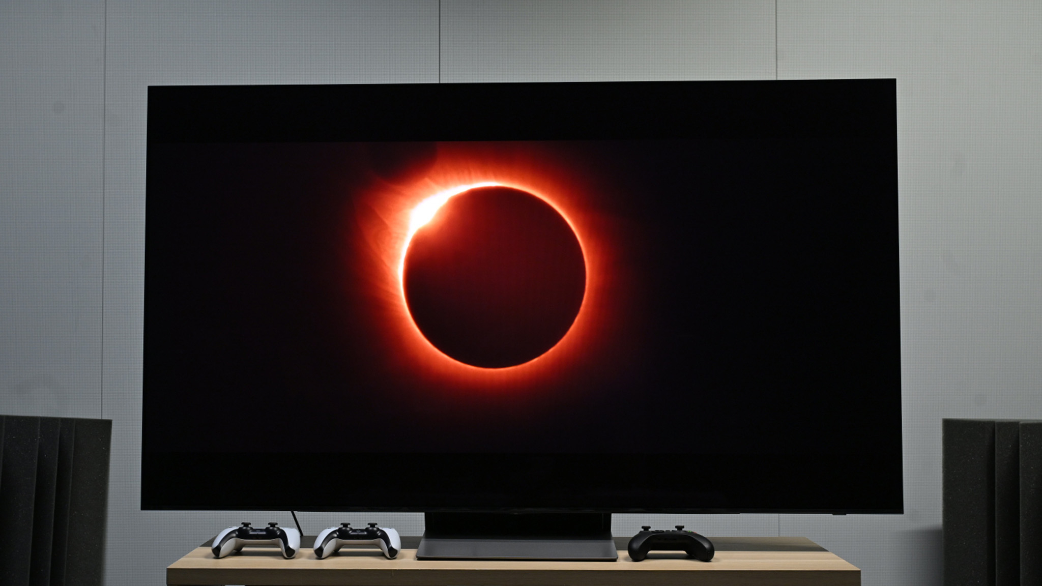 Fernseher von LG und Samsung: Niemals vom Strom trennen! - COMPUTER BILD