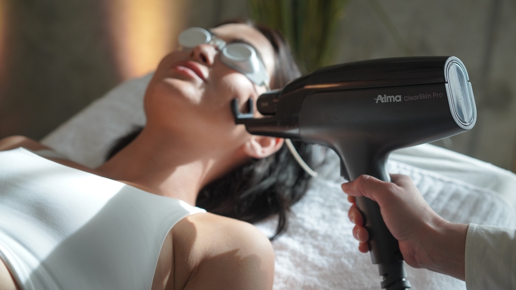 Harmony Bio-Boost: Laser "zaubert" strahlende Haut