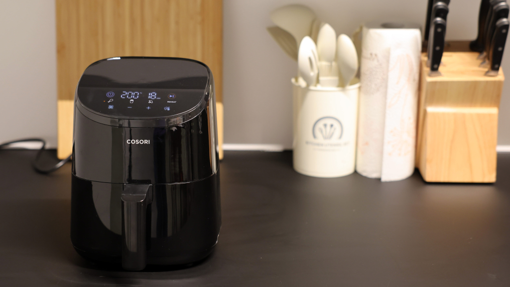 Cosori Mini im Test: Kleiner Airfryer mit viel Potenzial