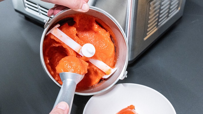 Eismaschinen im Test (2026): Die besten Geräte für Eis & Sorbet