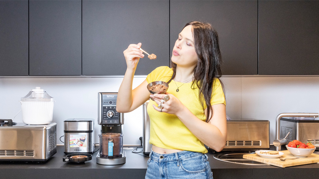 ninja-creami-deluxe-im-test-diese-eismaschine-kennt-keine-grenzen