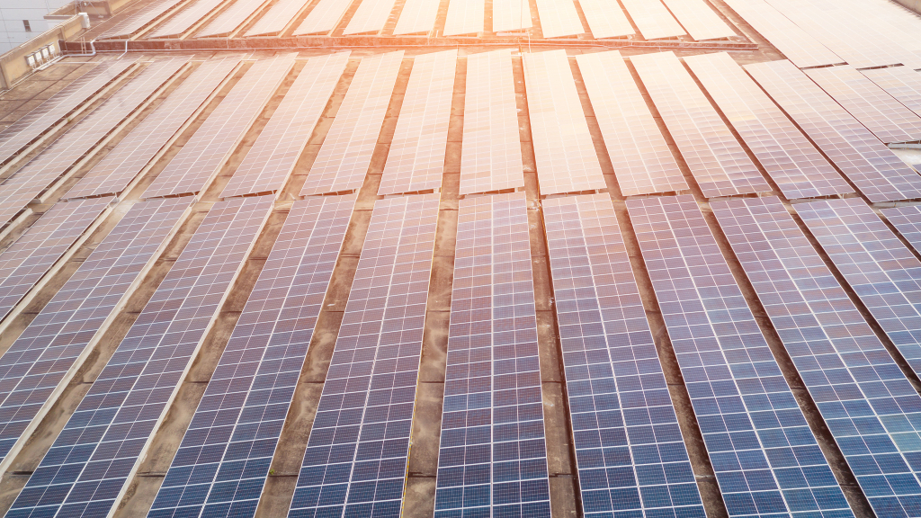 Solar-Ausbauziel für 2030 zur Hälfte erreicht