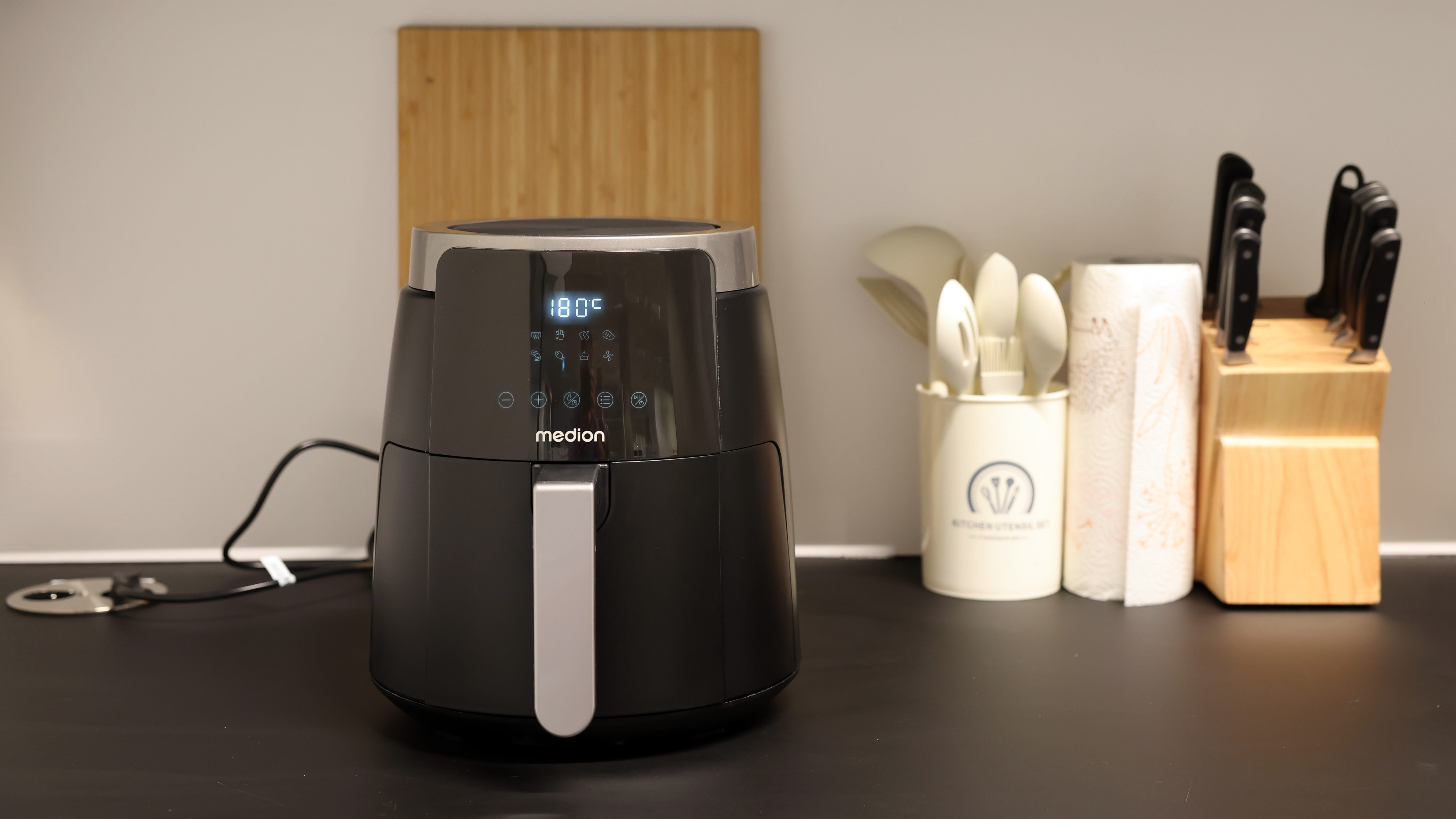 Airfryer-Medion-MD-13030-im-Test-Starke-Hei-luftfritteuse-zum-Sparpreis