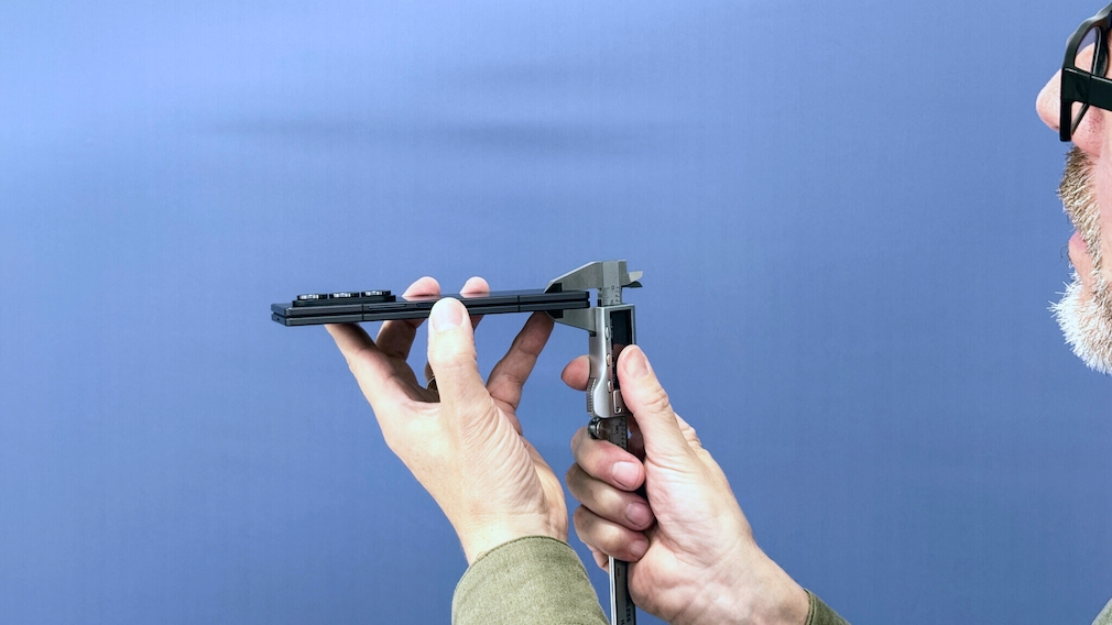 Nachgemessen: So dünn ist das Galaxy Z Fold 7