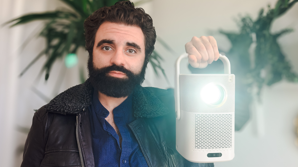 Yaber T2 Plus im Test: Mini-Beamer mit JBL-Sound!