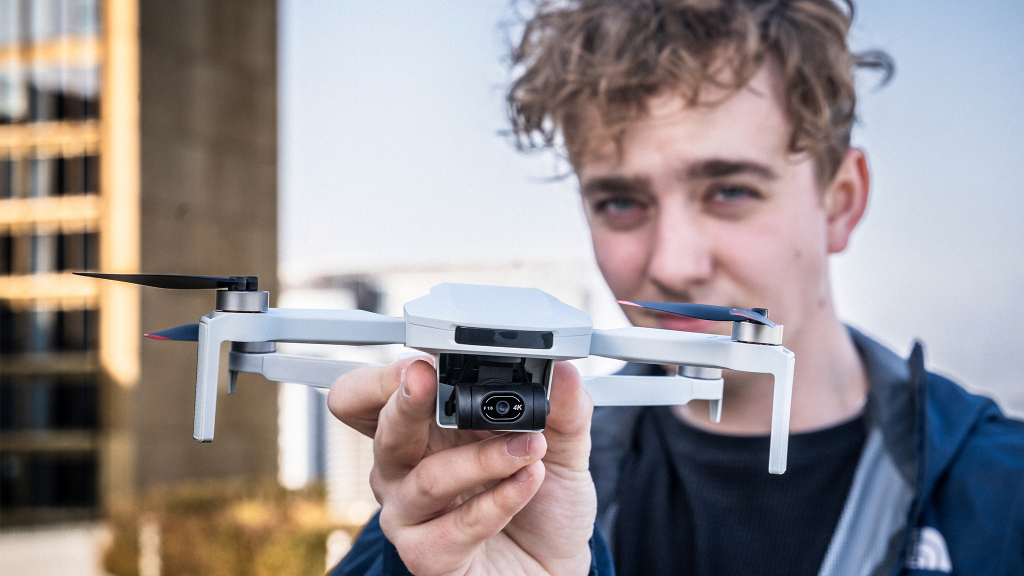 Atom 2 im Test: Kleine 4K-Drohne, großes Versprechen?