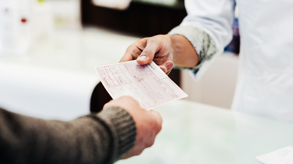 Ärzte schlagen Alarm: Rückkehr zum Papierrezept droht