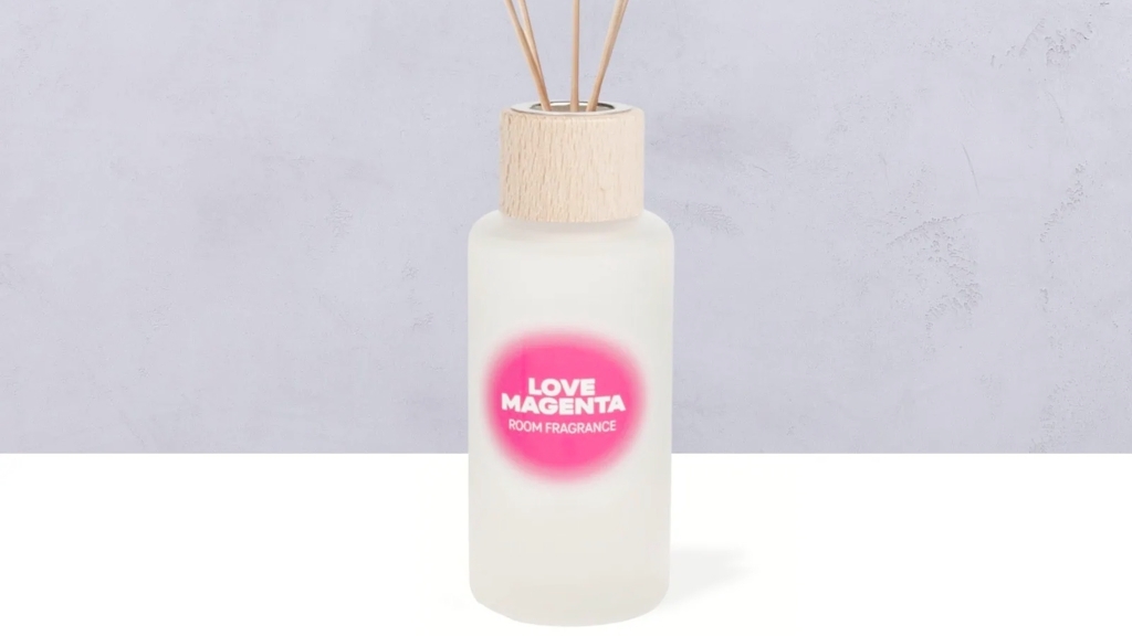 Love Magenta Room Scent: So duftet das Internet