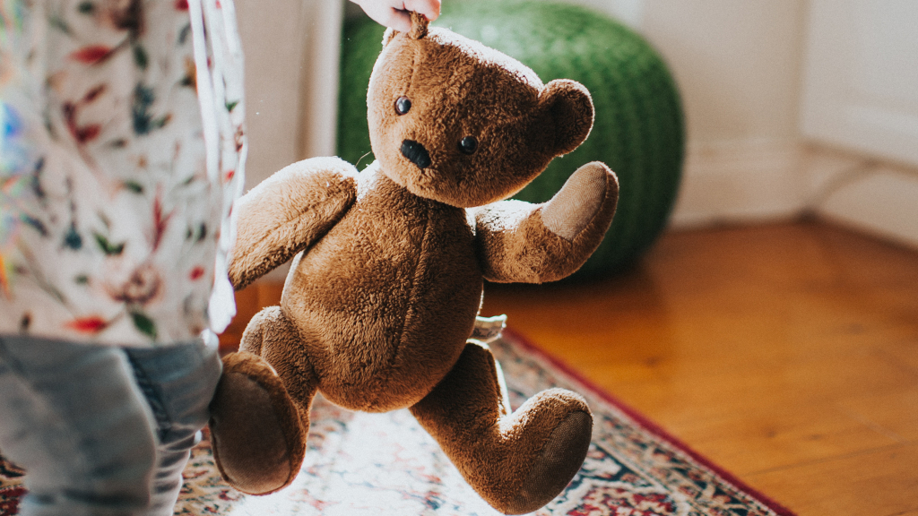 Messer, Gabel, Schere, Sex: KI-Spielzeuge rufen Verbraucherschützer auf den Plan