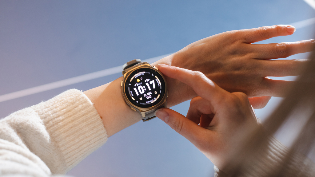 Amazfit T-Rex 3 Pro im Test: Kleine Outdoor-Uhr, starke Funktionen