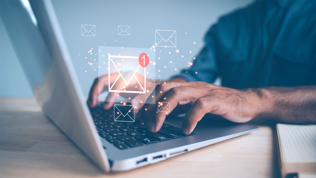 Outlook überträgt E-Mails an Microsoft - das BSI schweigt dazu