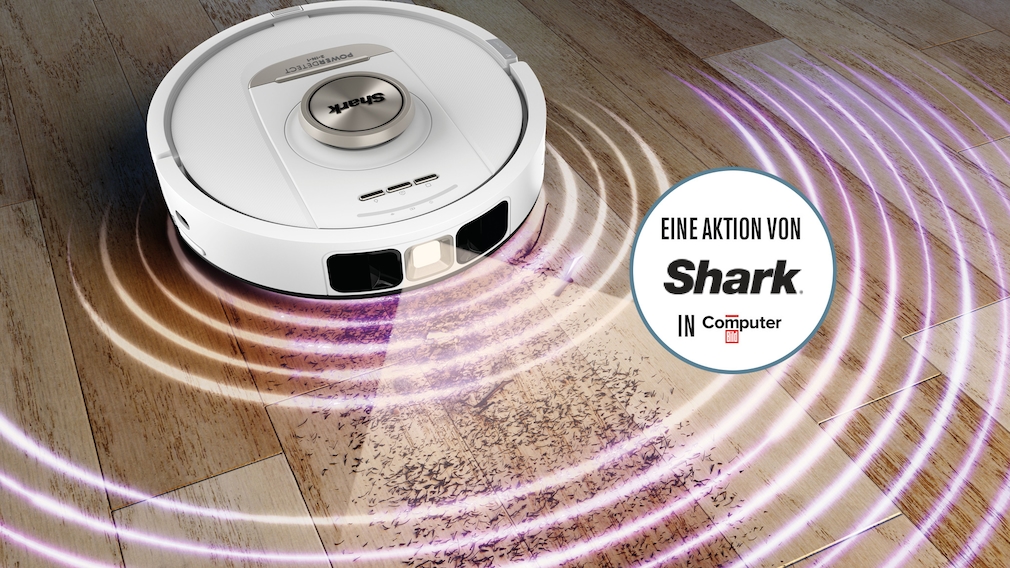 Der Shark PowerDetect NeverTouch Pro auf dem Fußboden.