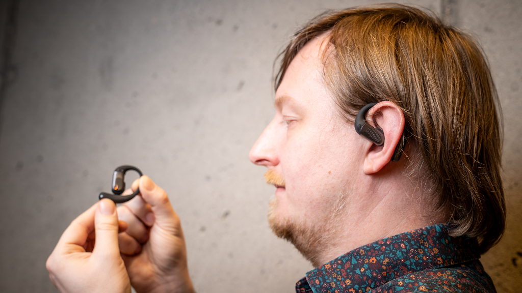 Shokz OpenFit Pro im Test: Das Open-Ear-Paradoxon