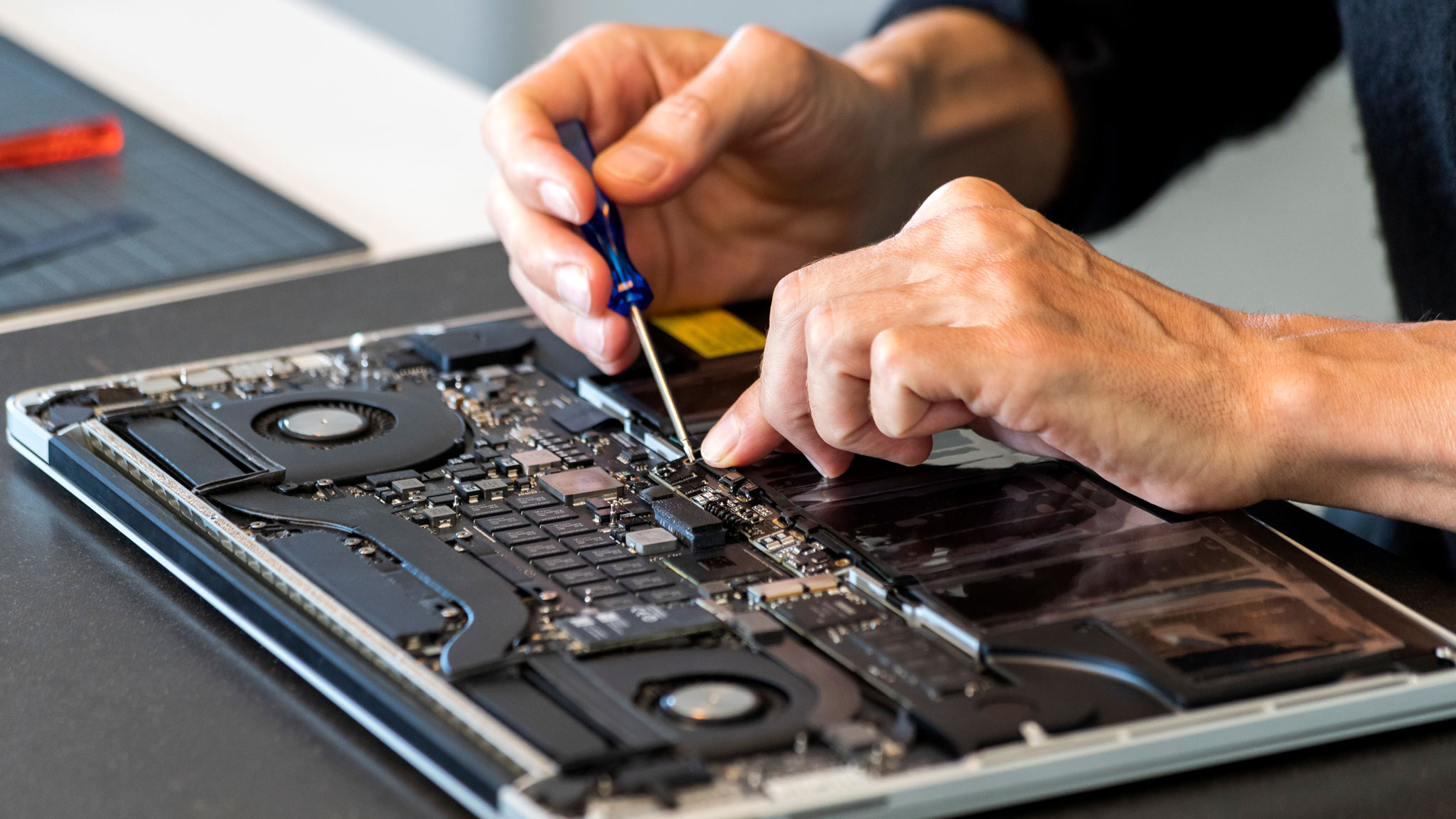 bund-plant-recht-auf-reparatur-von-smartphones-und-haushaltsger-ten