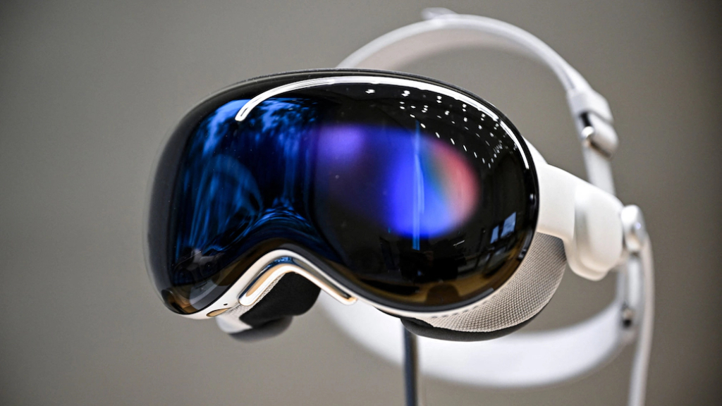 Endlich: Die Vision Pro hat jetzt eine eigene YouTube-App