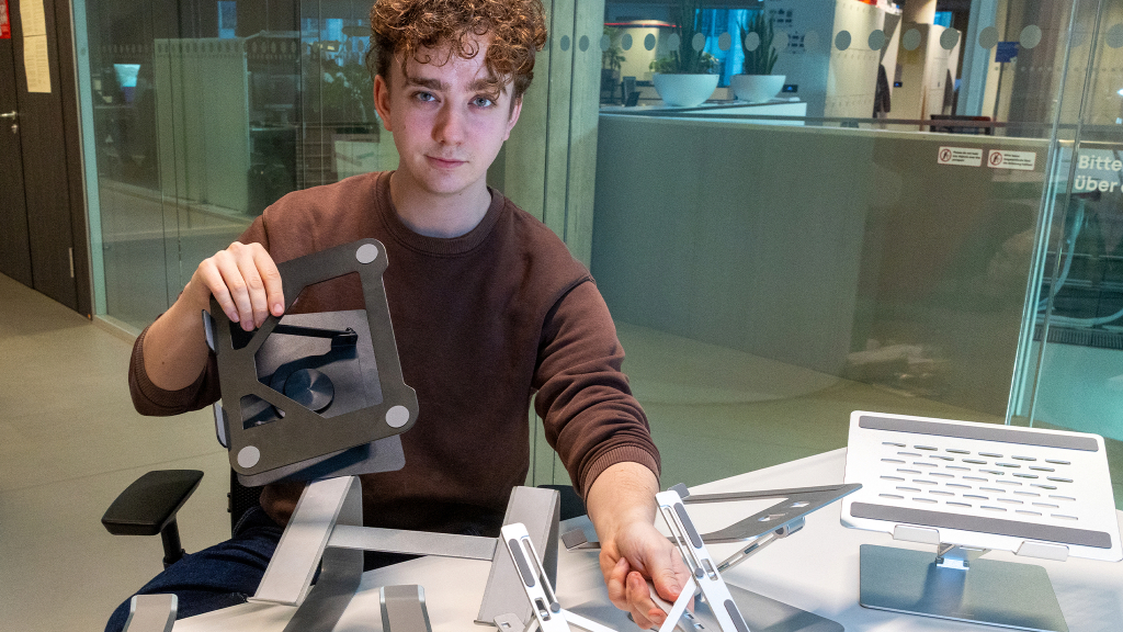 Laptopständer-Test 2026: Top für Home-Office, Schule und Uni